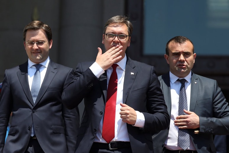 Glavna fotografija članka:Po koncu Jugoslavije: Še vedno talci devetdesetih