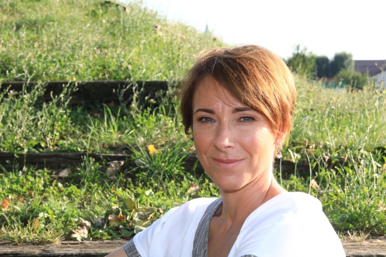 "Bila sem ambiciozna, imela sem cilje, večine nisem dosegla," razmišlja o sebi Mateja Svet.