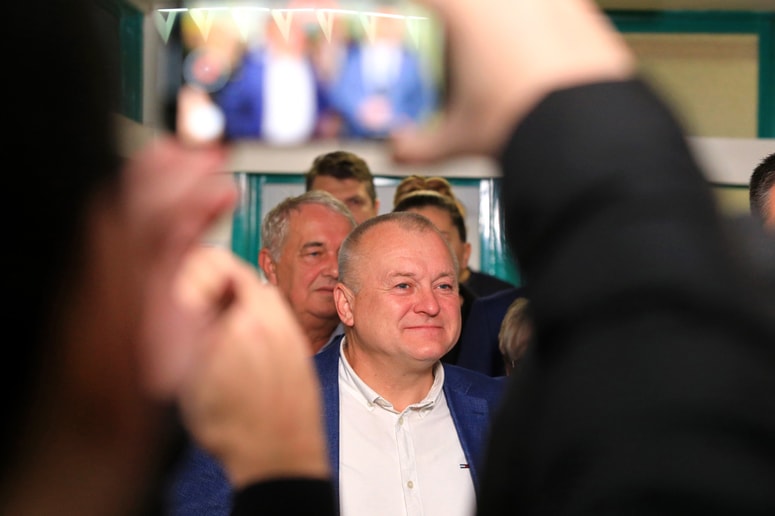 Franc Kangler se veseli hčerinega uspeha.