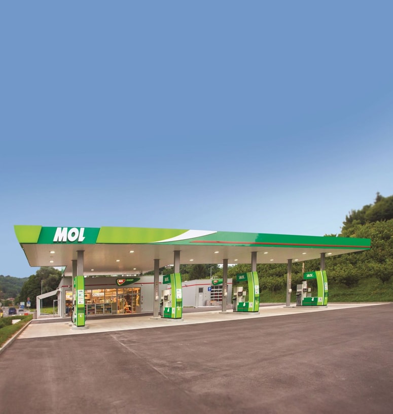 MOL Slovenija ima že 48 bencinskih servisov v državi. 