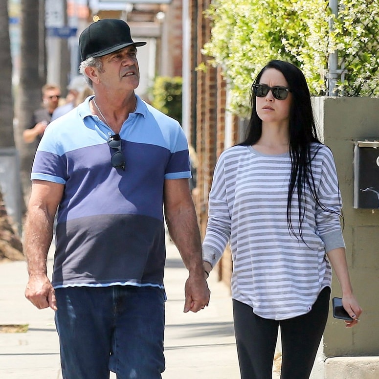 Mel Gibson in Rosalind Ross sta se brez posebnega pompa razšla že pred meseci. 