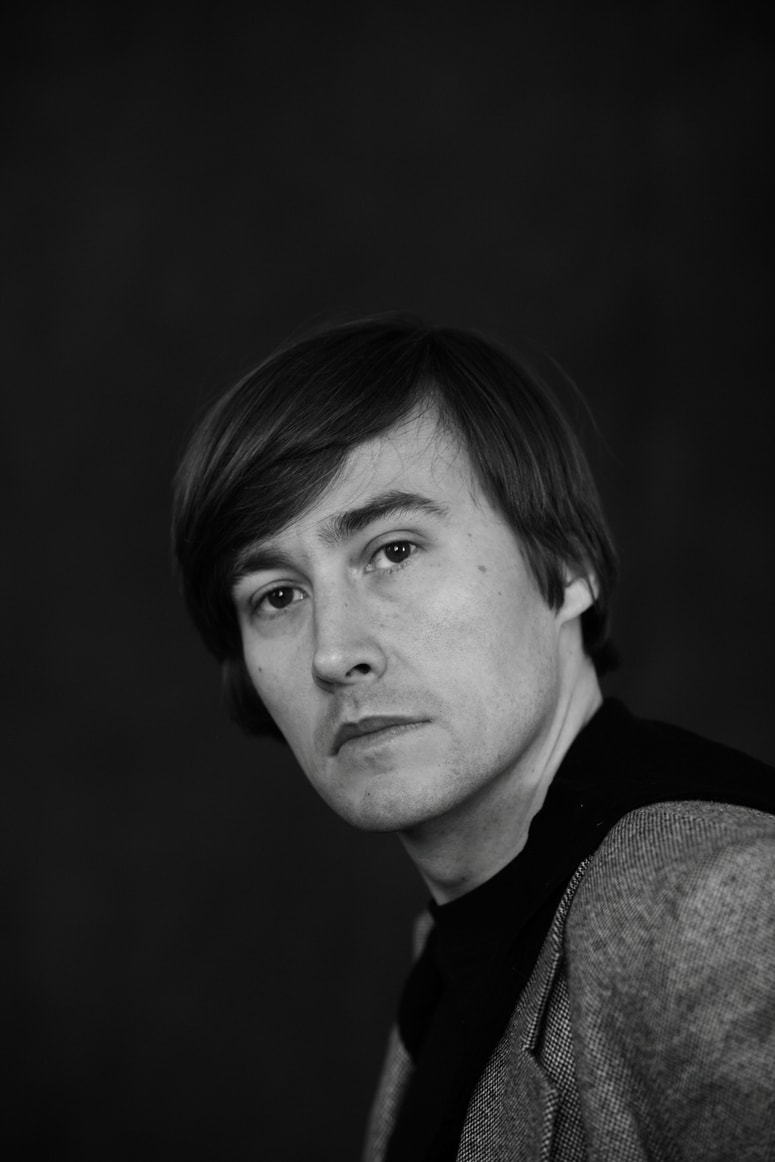 Glavna fotografija članka:Aleš Šteger: Neverend