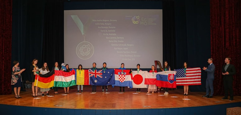 Glavna fotografija članka:Na evropski matematični olimpijadi srebro dijakinji iz Slovenske Bistrice: "Matematiki nismo piflarji."