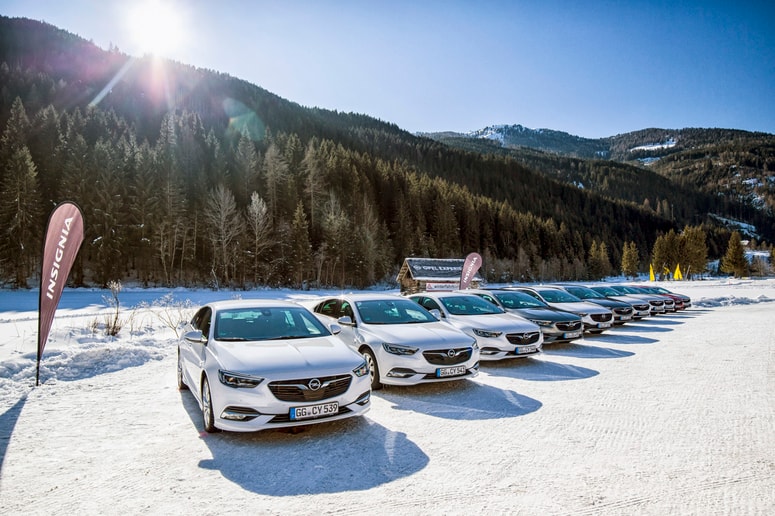 Glavna fotografija članka:Opel insignia 4x4: Za varnost in zabavo