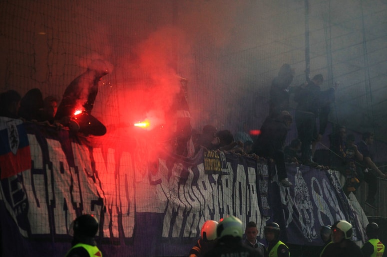 Na tekmah NK Maribor je v Sloveniji najbolj razkošen ognjemet. 