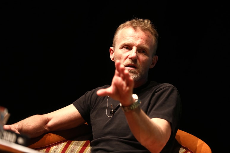 Jo Nesbø: "Ko se staramo, ne iščemo novih prijateljev, ampak poglabljamo odnose s starimi prijatelji."