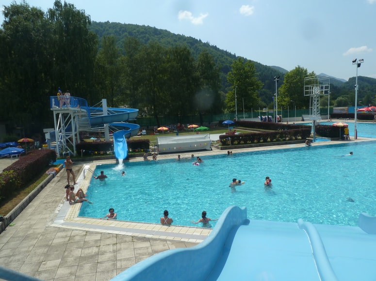 Celjsko kopališče je lani obiskalo 25 tisoč ljudi. Dnevno jih lahko sprejmejo do tisoč. 