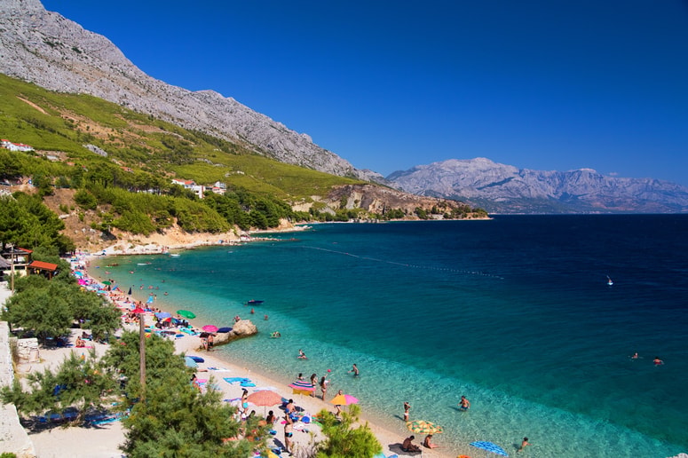 Glavna fotografija članka:Pred odhodom na počitnice preverite cene cestnin na Hrvaškem