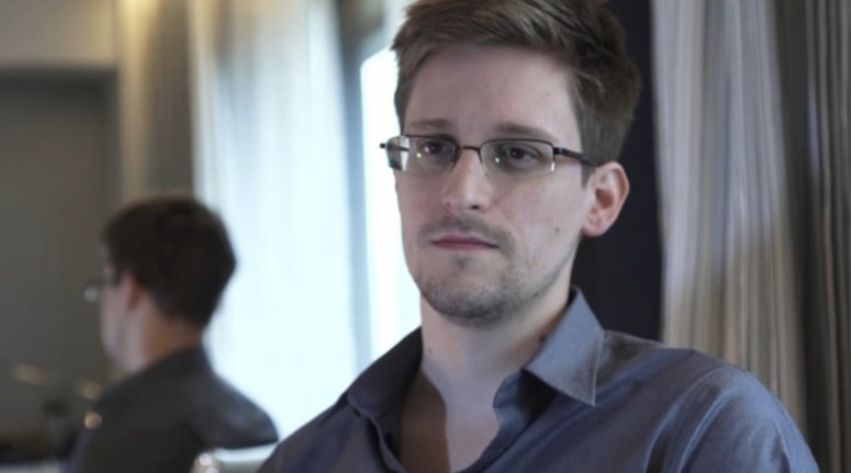 Edward Snowden leta 2013, ko je izdal številne ameriške skrivnosti.