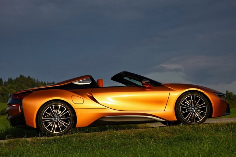 Glavna fotografija članka:(FOTO) BMW i8 roadster na testu: Hibridno vetrnjaštvo