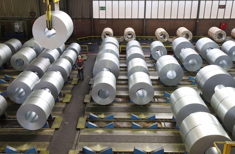 Glavna fotografija članka:(DOSJE) Odločilni oktober za jeklarje: Kako težke so razmere v panogi, posledice za gospodarstvo in delavce?