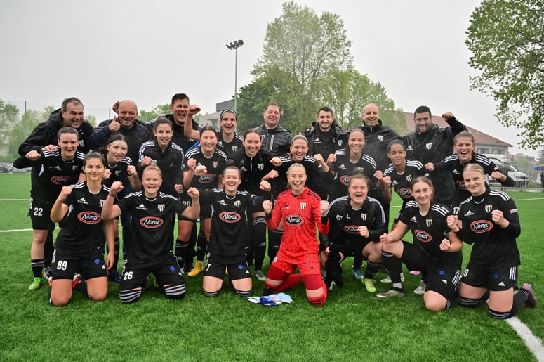 Murašice slavijo dvojno krono. 