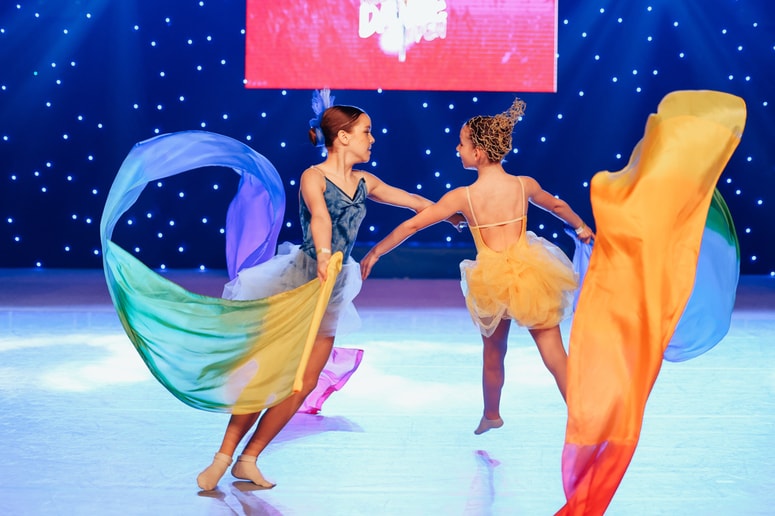 Mladi plesalci so navdušili z izjemnimi koreografijami. 