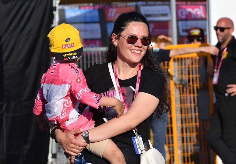 Glavna fotografija članka:Lore Roglič bolniška ni ustavila: "Nisi si zato zlomila noge, da zdaj ne boš dokončala ..."