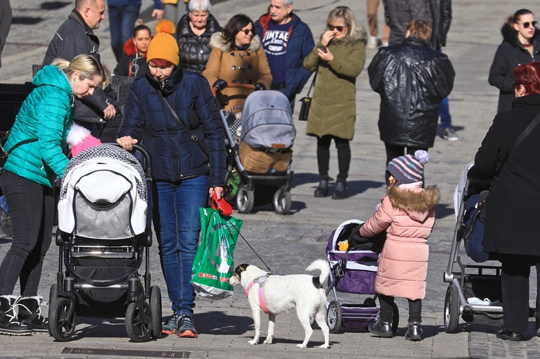 Glavna fotografija članka:(VEČERNO BRANJE) Kdo so vsi ti stari ljudje
