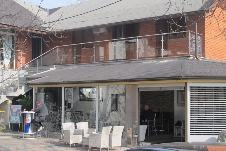 Lokal Mangas, v katerem je streljal Elvis Šljivar 