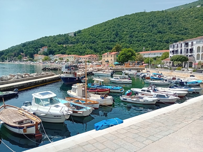 Mošćenička Draga je bila nekoč le pristanišče. 