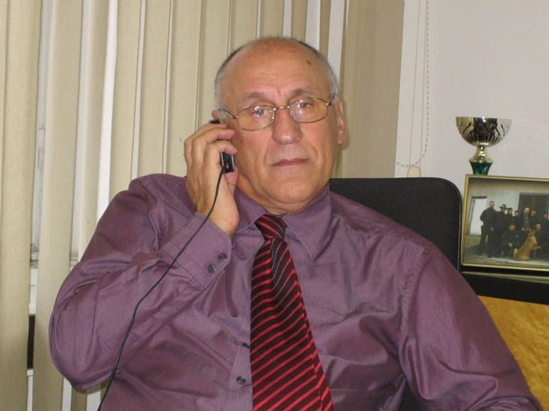 Boštjan Kovačič bo na okrožnem sodišču znova pojasnjeval nedovoljene gradbene posege v najeti hiši za potrebe slovenskega veleposlaništva. 