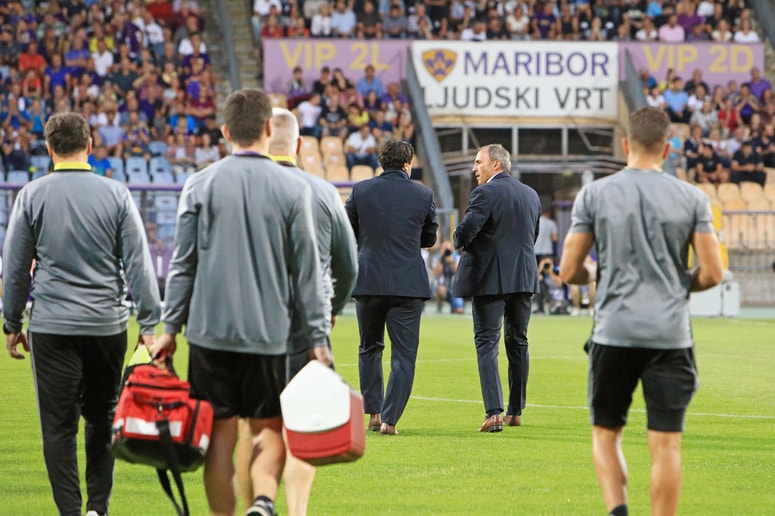 Glavna fotografija članka:Trenerja je treba nagnat’