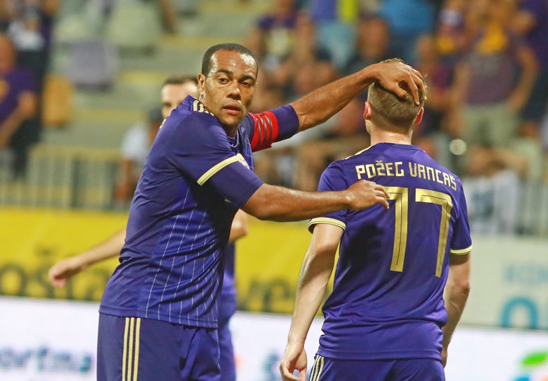 Glavna fotografija članka:Nogometaši Maribora do prve zmage v sezoni domačega prvenstva