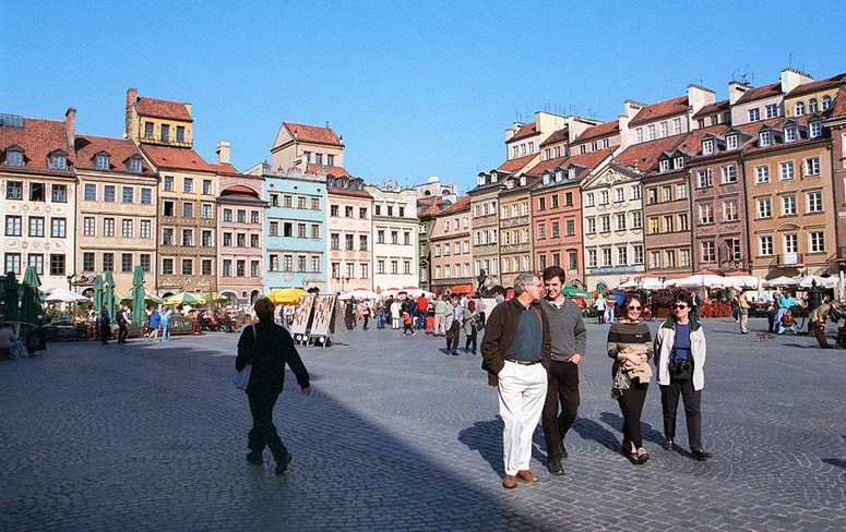 Več kot 600 tisoč poljskih gospodinjstev je v pričakovanju odločitev Sodišča EU o ničnosti kreditne pogodbe v švicarskih frankih 