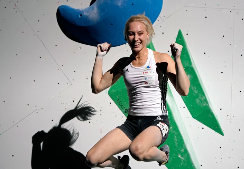 Janja Garnbret je že pred torkovim finalom na SP v plezanju uvrščena na olimpijske igre v Tokio leta 2020. 