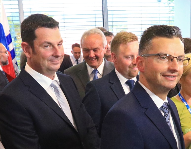 Brane Kralj (levo), generalni sekretar LMŠ, ki je kadroval nekoliko bolj po domače, kot so to počeli predhodniki največjih koalicijskih strank.