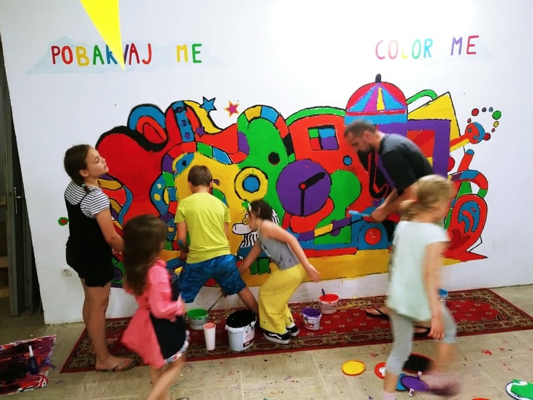 GT22: umetniška skupnost in izobraževalni laboratorij 