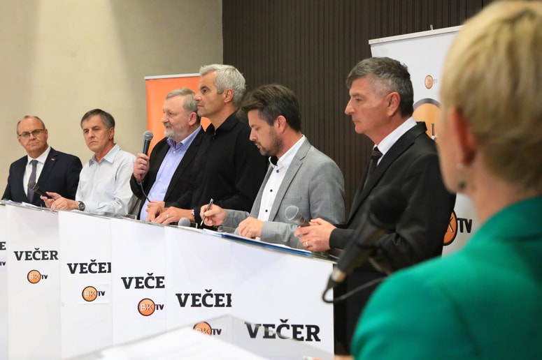 Večerova javna debata o novem predlogu ustanovitve pokrajin je pokazala, da bo politika o tem vprašanju težko dosegla konsenz.