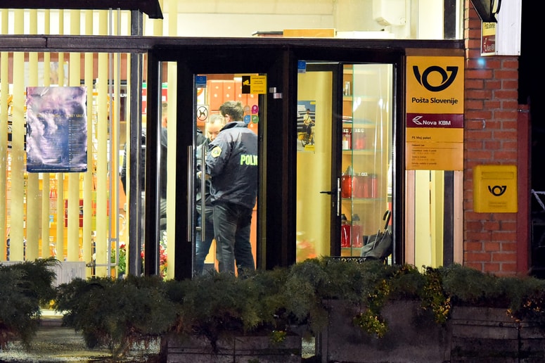 Policija je Damjana Jerebica obremenila, da je oropal tudi poštarko v Veržeju (na fotografiji). 