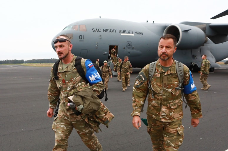 Umanjkanje kadra je med drugim posledica v preteklosti preveč zaostrenih pogojev za pridružitev. 