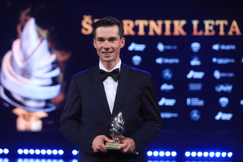 Glavna fotografija članka:Primož Roglič se seli v Monako: "Treniram na cestah, kjer bosta potekali prvi dve etapi Toura"