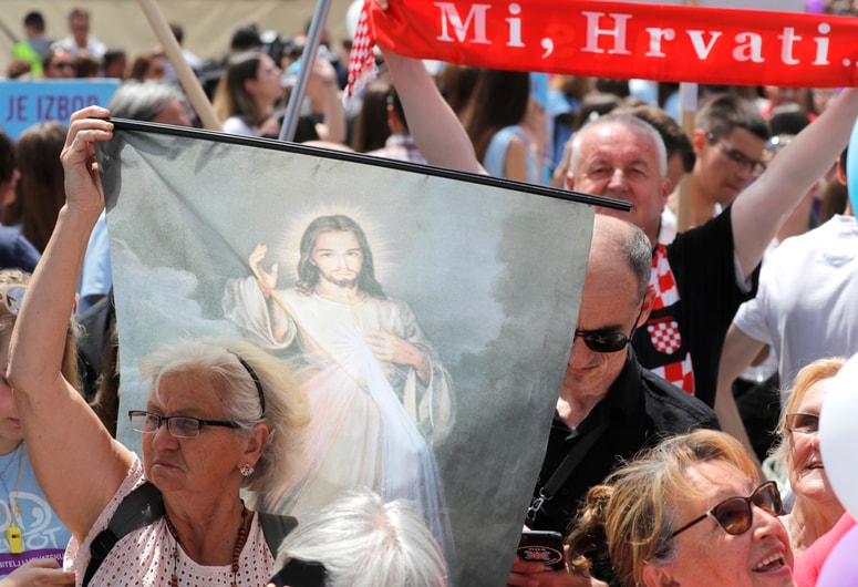 Glavna fotografija članka:Volijo, da bi ostalo tako, kot je