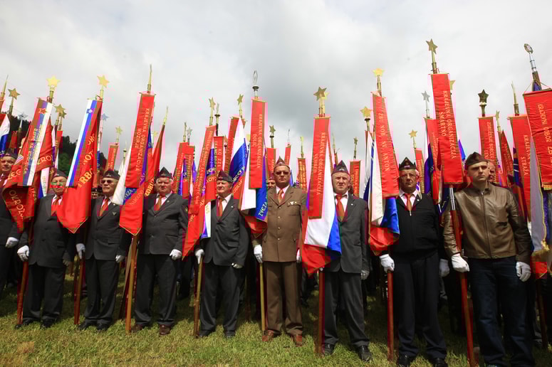 Glavna fotografija članka:Sence preteklosti, ki jim ne ubežimo: O razpravljanju o II. svetovni vojni 80 let po njenem začetku