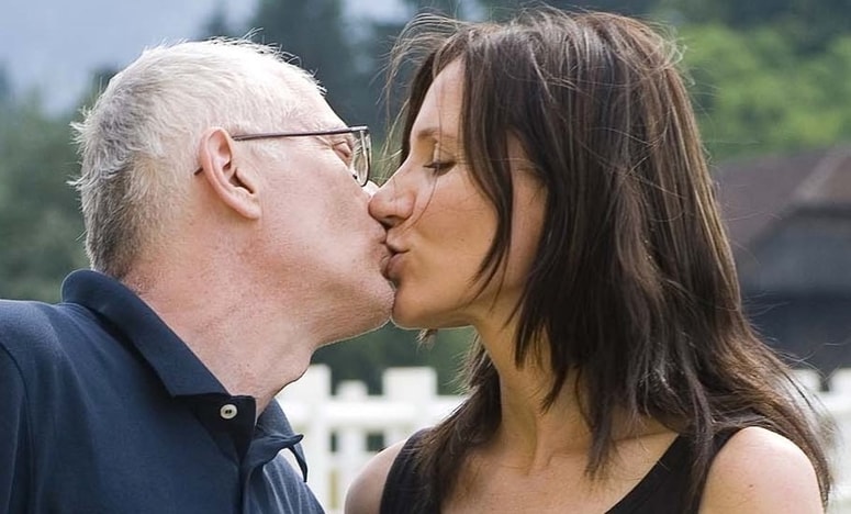 "Zelo priporočam, če vam rime ne gredo, vsaj seks. Vaja dela mojstra." 