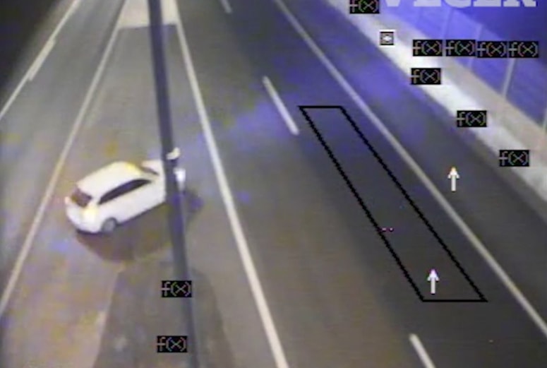 Vožnja v napačno smer od razcepa Kozarje do izvoza Brdo.