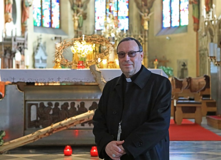 Alojzij Cvikl: "Morda smo dovolj zgodaj uvedli potrebne ukrepe. Bog daj, da bi skupaj naredili vse, da bi lahko preprečili večje število okuženih, da bi vsem, ki potrebujejo in bodo še potrebovali pomoč, lahko pomagali."