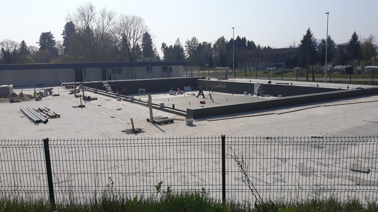 Dela na mestnem kopališču se nadaljujejo. 