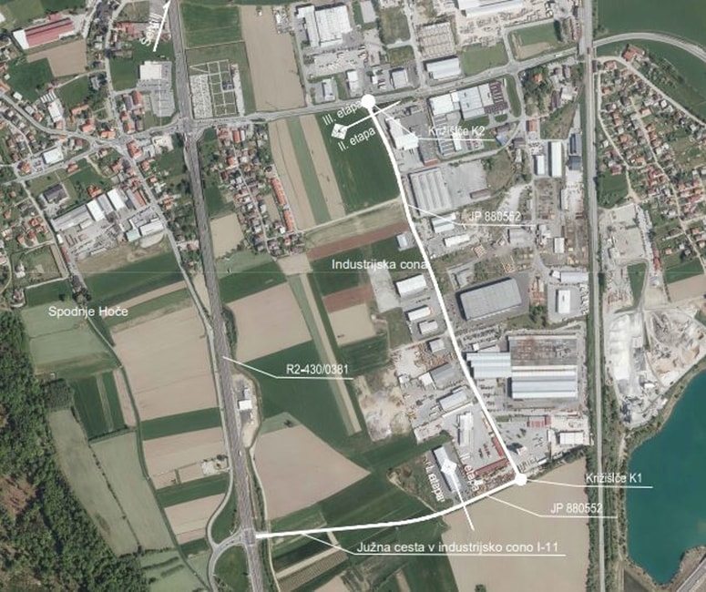 Potek ceste od križišča v Spodnjih Hočah z Mariborsko cesto v hoško industrijsko cono 