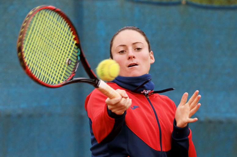 Konjičanka trenira na Ptuju.