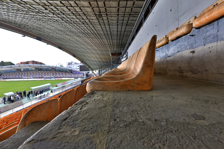 Glavna fotografija članka:Mariborski vozel