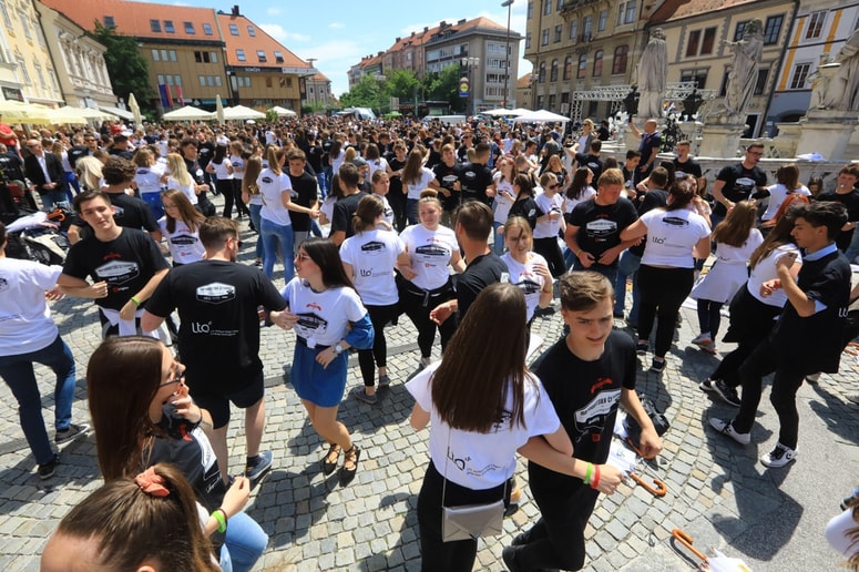 Maturanti so letos ostali tudi brez tradicionalne četvorke v središču mesta. 