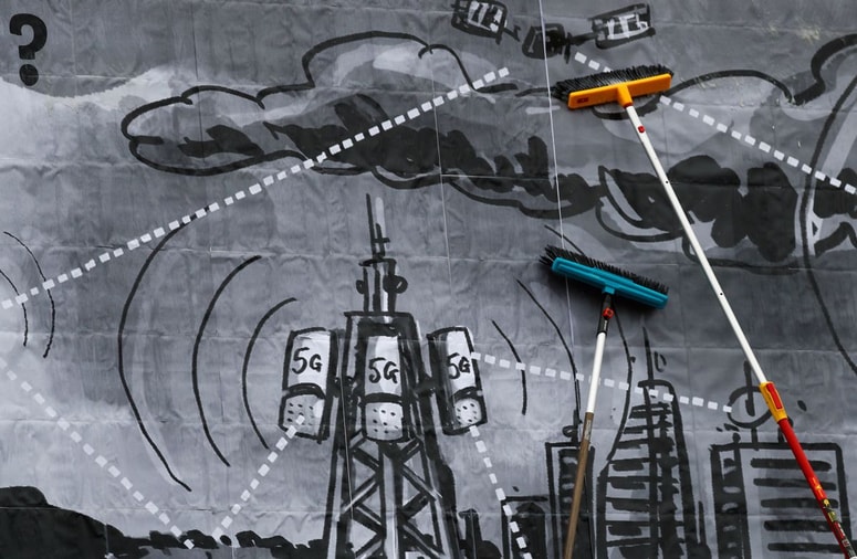 Protesti podnebnih aktivistov proti 5G 