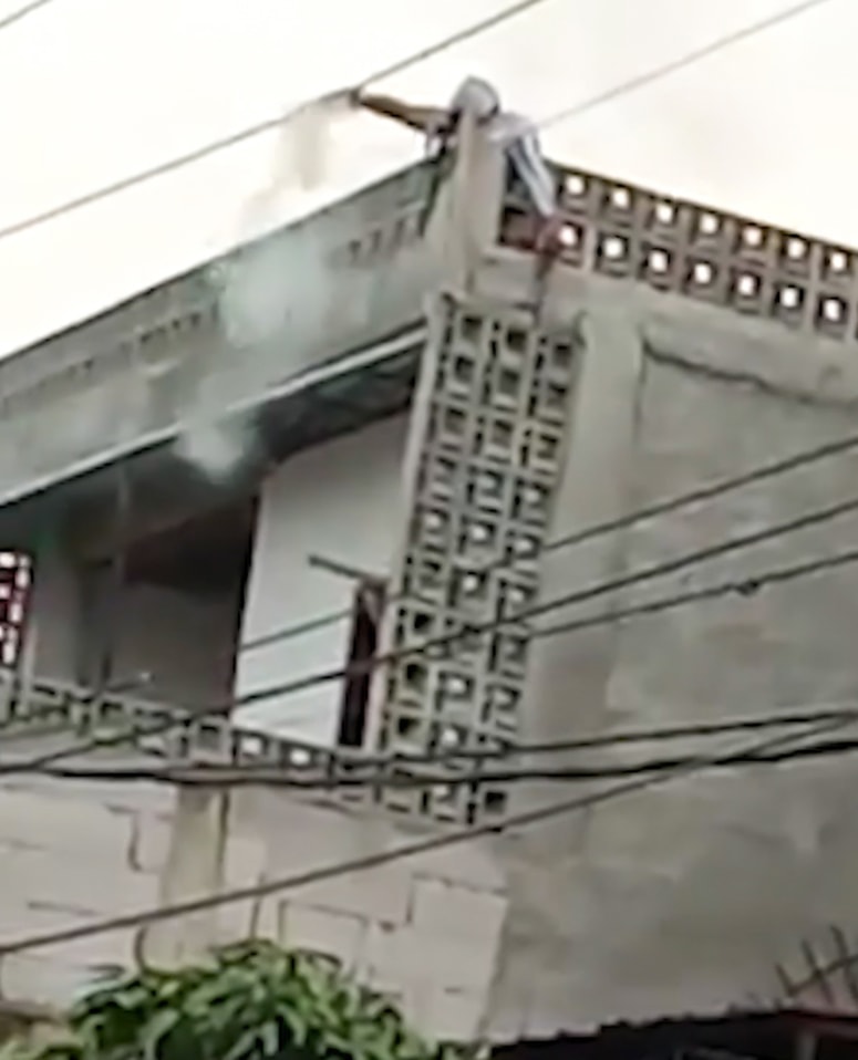 Glavna fotografija članka:Najstnica umrla med snemanjem TikTok videa: stresla jo je elektrika