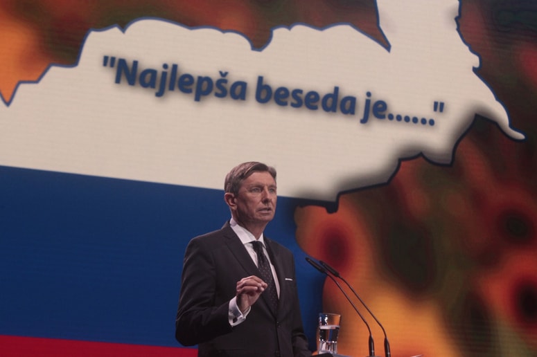 Glavna fotografija članka:Čemu mora predsednik Pahor k fojbi?