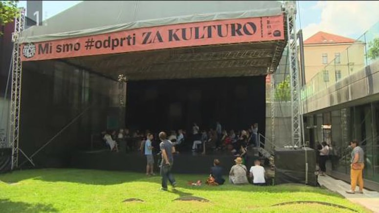 Akcija ima svoj posebni oder na Muzejski ploščadi, dejavnosti partnerjev pa se bodo odvijale tudi drugje. 