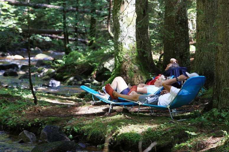 Glavna fotografija članka:Pustite šale v slogu Radia Erevan!