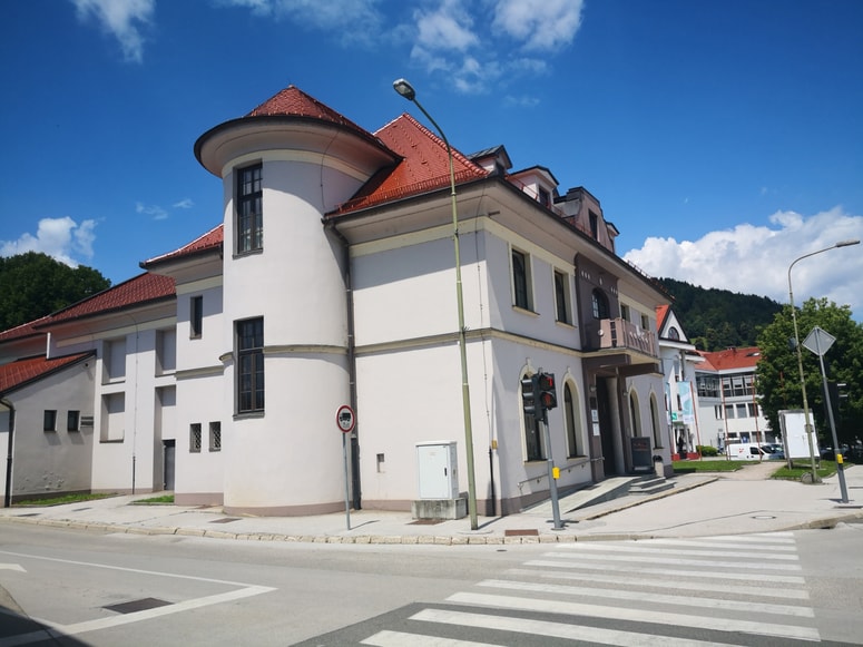 Kulturni dom Slovenj Gradec bo še naprej vodila Andreja Gologranc. 