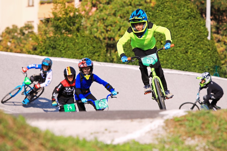 Domačo BMX sezono so ta vikend zaokrožili v Mariboru z državnim prvenstvom in slovenskim pokalom v disciplini race.