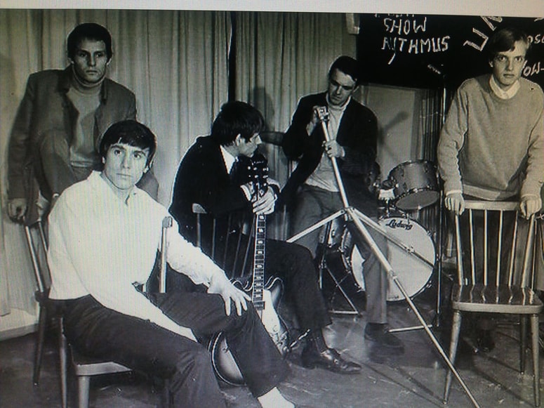 Korali v začetku šestdesetih let v Gradcu: Milan Petrovič, Željko Rauš - Didi, Mirko Fistravec, Marjan Kosar in Pavel Šaler